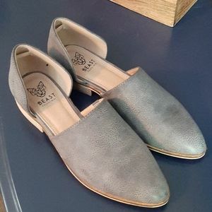 beast fashion shoes wholesale